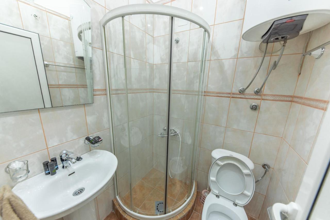 Apartments Villa Egzon Ülgün Dış mekan fotoğraf
