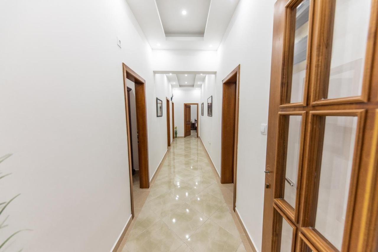 Apartments Villa Egzon Ülgün Dış mekan fotoğraf